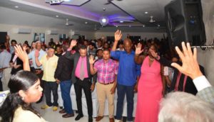 Sector externo con Leonel Fernández recorre el cibao