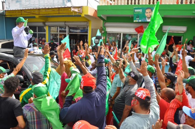 Leonel Fernández: “Las calles están hablando”