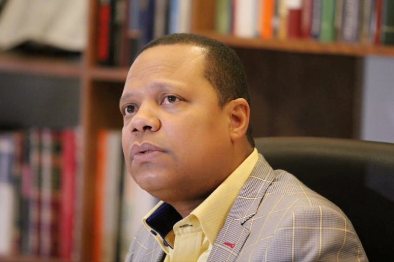 Eddy Alcántara pide investigar denuncia de que funcionarios venezolanos estarían financiando campaña de Gonzalo Castillo