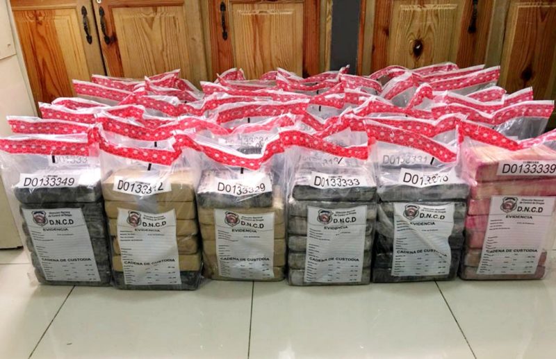 EN OPERATIVO CONJUNTO, INCAUTAN 253 PAQUETES DE COCAÍNA EN UN CONTENEDOR EN EL PUERTO MULTIMODAL CAUCEDO