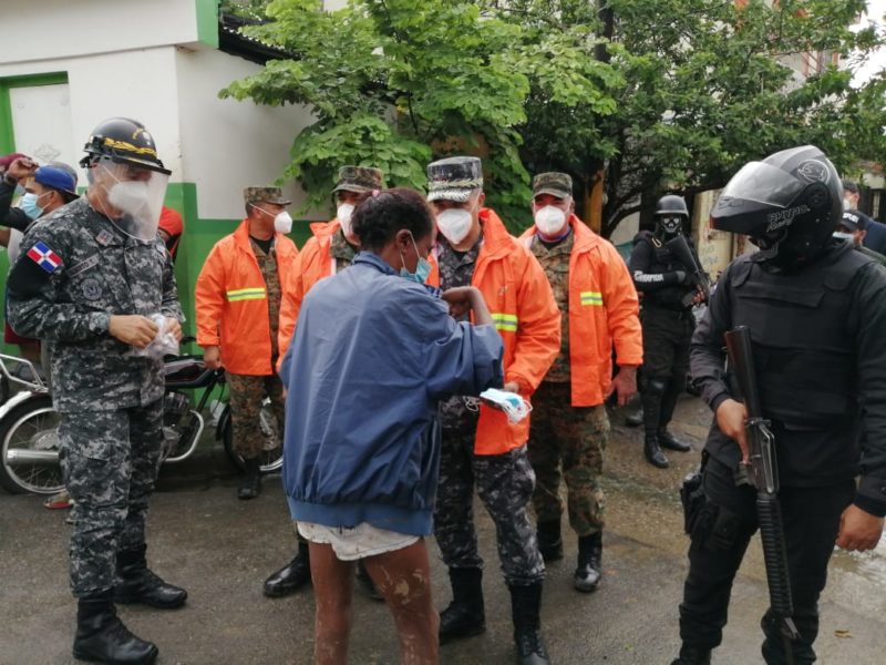 El Ministerio de Defensa y La Policía evalúan daños ocasionados en varias provincias por Isaías