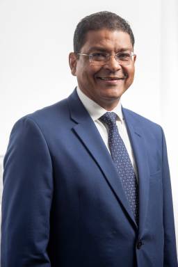 Adompretur aclara no ha emitido declaración oficial cuestionando revista British Vogue FacebookTwitterWhatsAppMás…