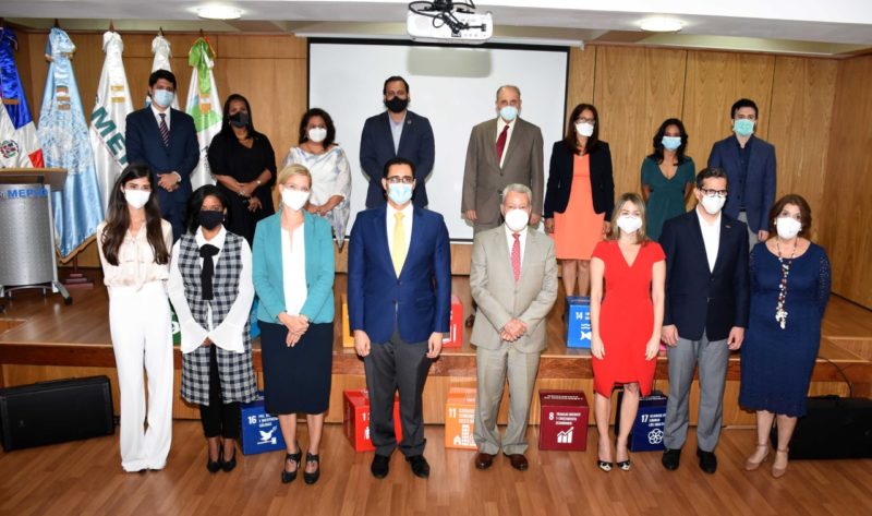 Comisión de Desarrollo Sostenible presenta la Hoja de Ruta de Producción y Consumo Sostenible en RD