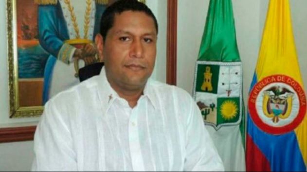 Suspenden gobernador en Colombia por corrupción en contratos para COVID-19