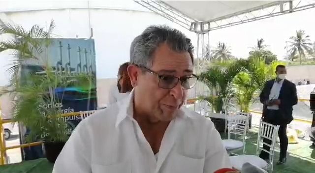 Felucho arremete contra gobierno de Leonel por vender Refidomsa a Venezuela en vez de pagar deuda