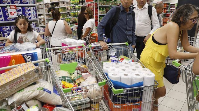 Retiro del 10% de fondos de pensiones reactiva economía chilena y reduciría la caída del PIB