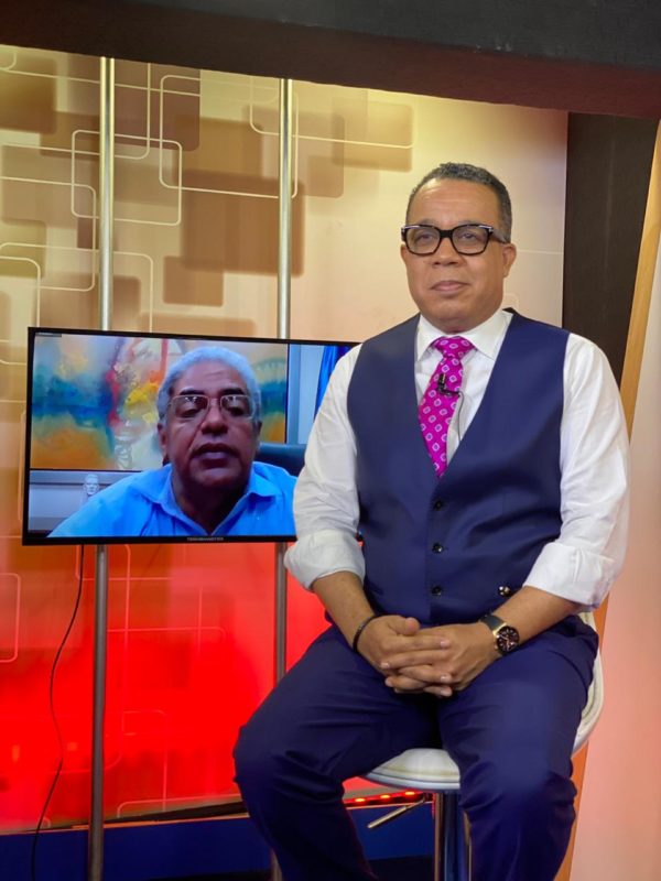 Director SNS advierte en el país hay un gran déficit de médicos intensivistas 