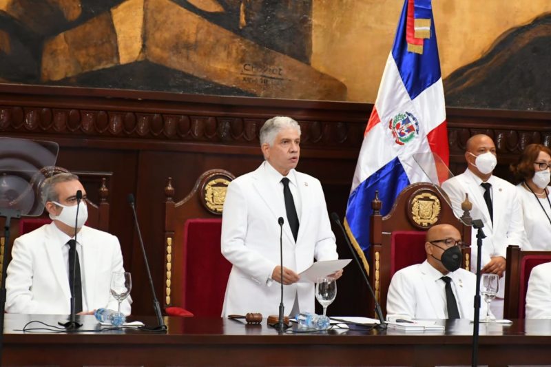 PRESIDENTE DEL SENADO A LUÍS ABINADER: “ PODRÁ CONTAR CON EL CONGRESO NACIONAL SIN RENUNCIAR A SU PAPEL FISCALIZADOR”