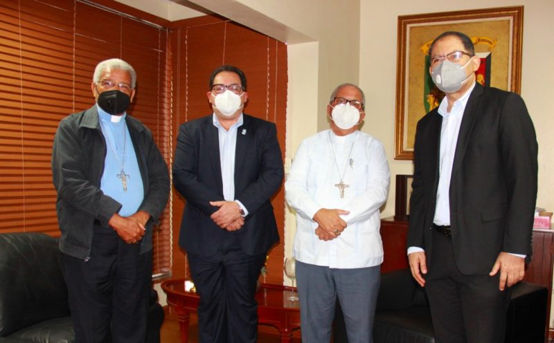 Importante encuentro sobre el tema de salud celebrado en la Universidad Católica Santo Domingo