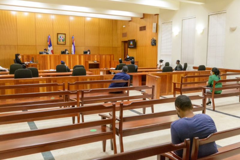 Magistrado Fernando Fernández considera que celebrar audiencias presenciales y virtuales es la respuesta adecuada a la nueva realidad 