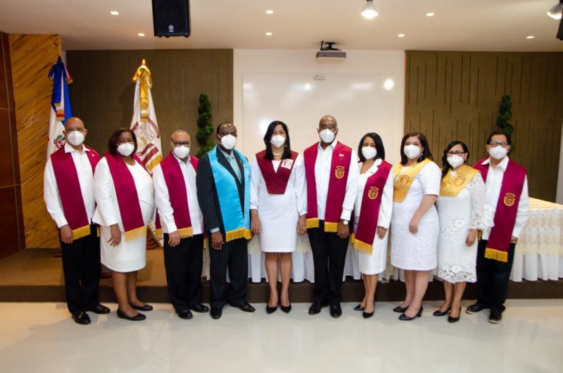 UNEV inviste 524 nuevos profesionales en su Quincuagésima Sexta graduación Ordinaria