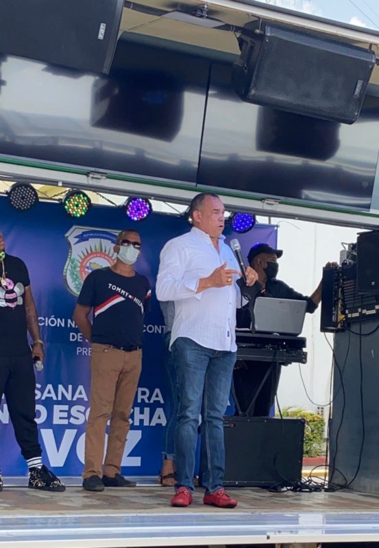 DNCD realiza primer concurso de música urbana de letras con valores