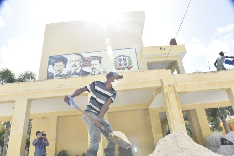 En Distrito Educativo 12-03 más del 90% de escuelas están listas para inicio del año escolar