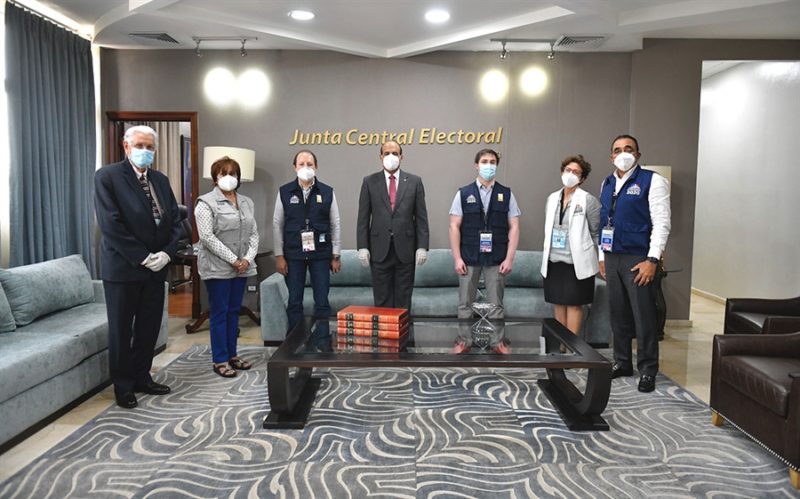 Misión UNIORE presenta informe sobre Elecciones 5 de julio