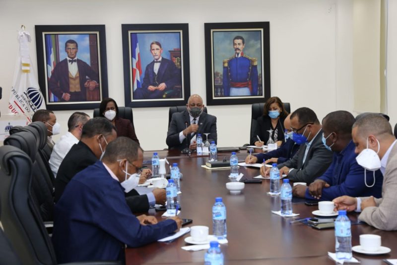 MINERD Y ADP CONCERTAN INTEGRACIÓN AL PLAN DEL AÑO ESCOLAR 2020-2021