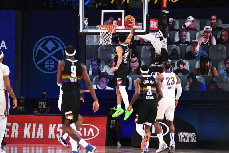 El equipo de Denver Nuggets derrotó al de los Lakers y ponen la serie 2-1 FacebookTwitterWhatsAppMás…