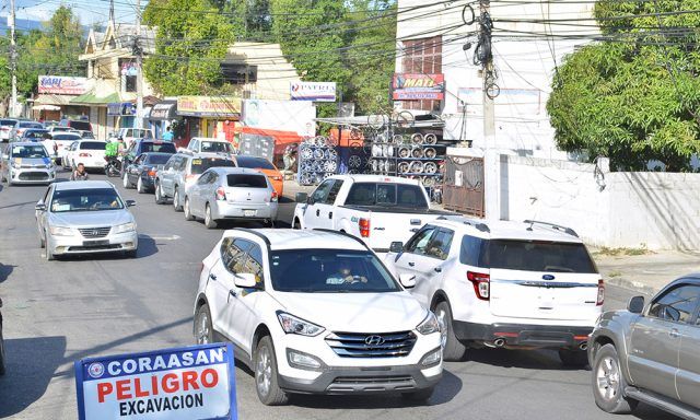 Director del INTRANT coordina acciones con autoridades de Santiago en favor de la movilidad