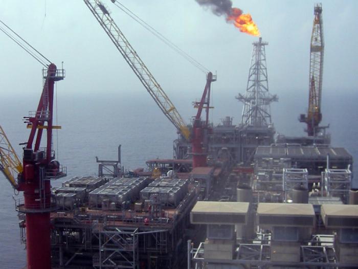 Por segunda semana consecutiva bajan precios de los combustibles