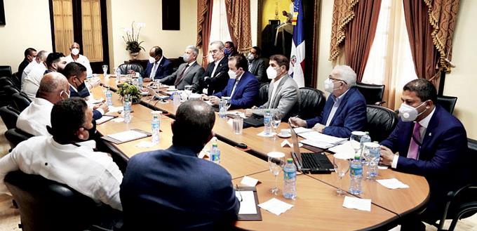 Las alianzas público-privadas ponen “el ojo” en los fondos de pensiones para sus inversiones