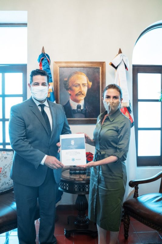 ADN y el Clúster de Salud Santo Domingo lanzan «Manual Municipal para la Prevención del Covid 19»