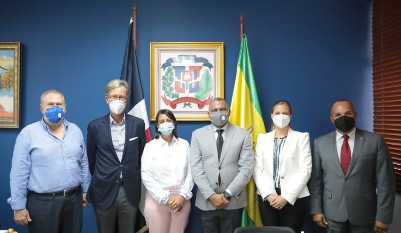 Director de Prisiones recibe visita del embajador alemán en el país