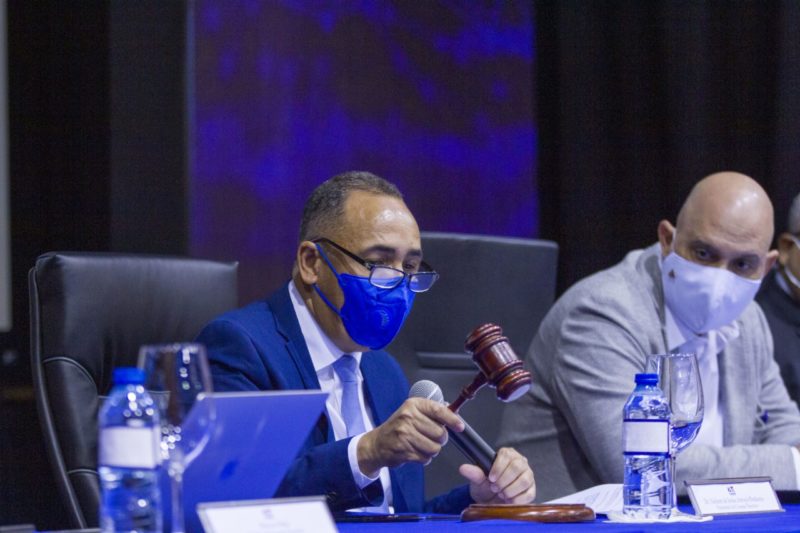 Indotel escucha en audiencias públicas sugerencias y opiniones de las prestadoras 