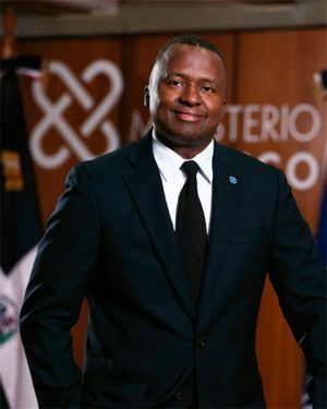 A prisión capitán de yola acusado por el Ministerio Público de intentar llevar 20 indocumentados a Puerto Rico