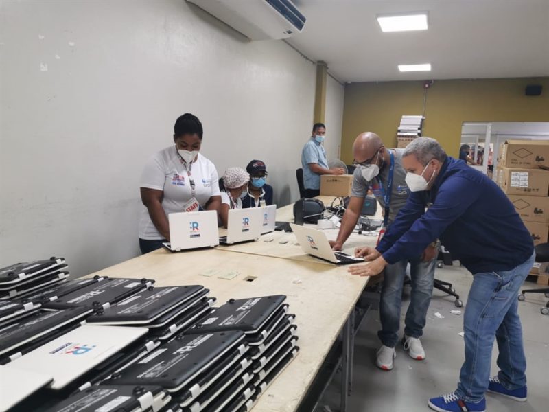 Pleno JCE autoriza expedición de cédulas a menores a partir de los 12 años