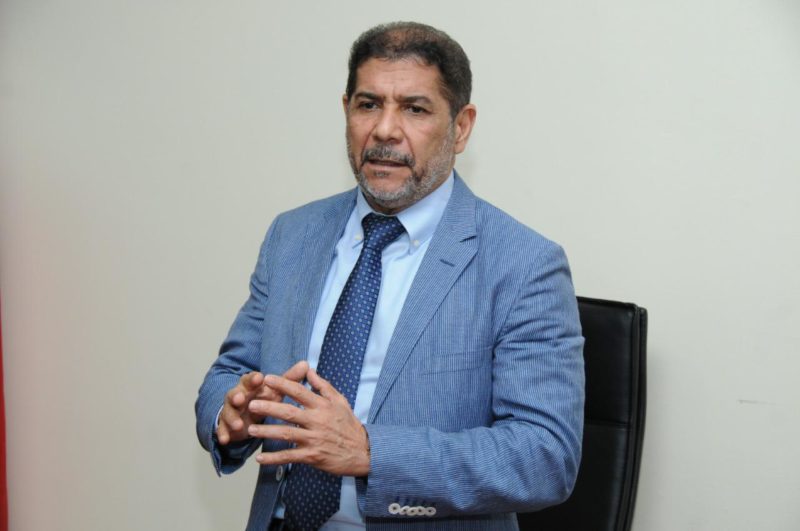 Agricultura anuncia gobierno extenderá fluido eléctrico hasta zonas de producción de invernaderos