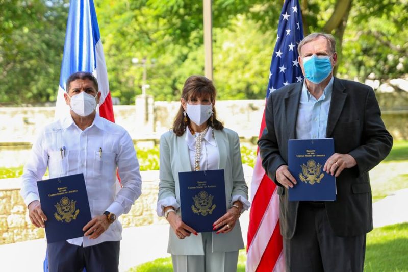 El Gobierno de los Estados Unidos financia programa Trade Safe en apoyo al sector agropecuario