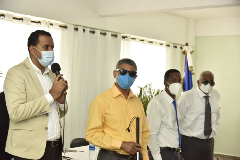 Ministerio de Educación celebra el Día Mundial del Bastón Blanco