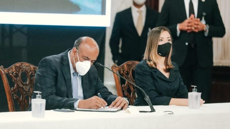 Osiris de León no alberga temores con trabajos hará Apache Corporation en SPM