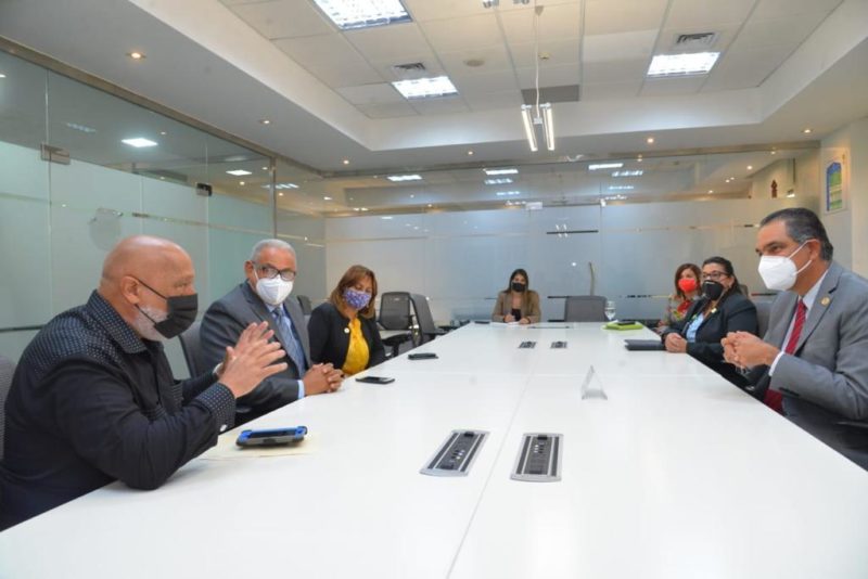 ACROARTE y SeNaSa firmarán acuerdo para afiliar al Régimen Subsidiado a periodistas del arte y espectáculo