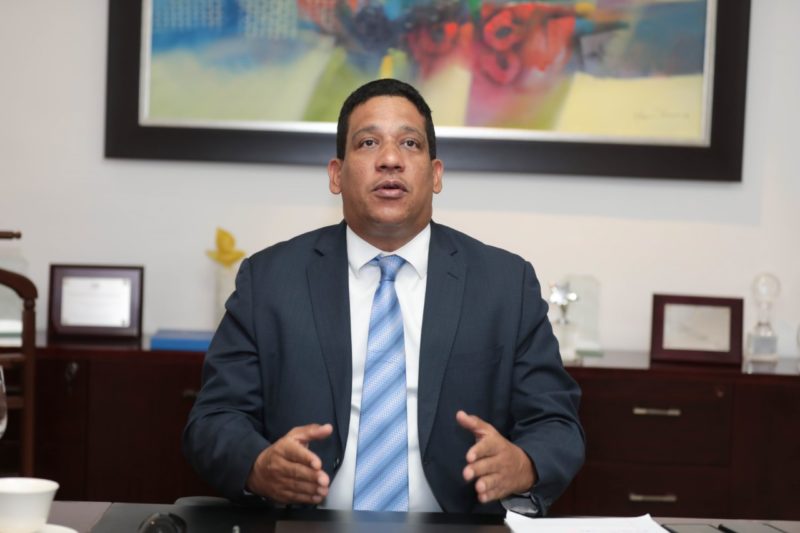 Contrataciones Públicas suspende registro de proveedores de la Ministra de la Juventud e inicia investigación de oficio