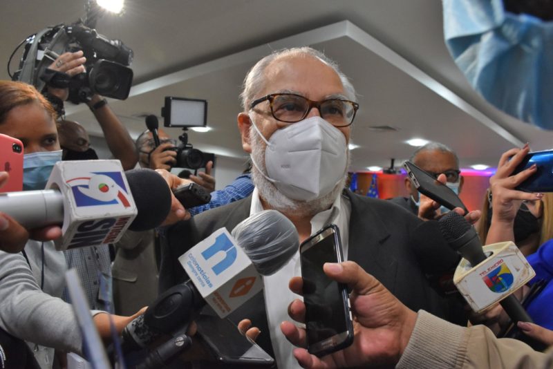 Ministro de Economía descarta  que  la propuesta de  nuevos tributos sea    “una reforma fiscal por debajo de la mesa”