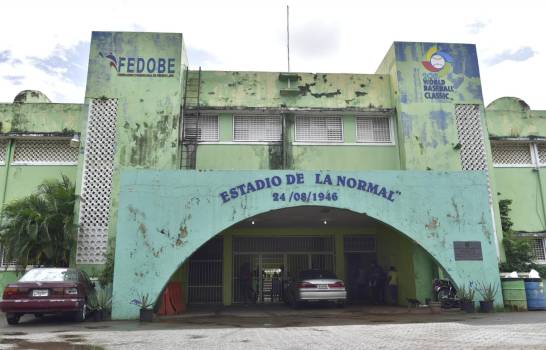 A solicitud de la Defensora del Pueblo, ayuntamiento del Distrito Nacional remozará Play de la Normal