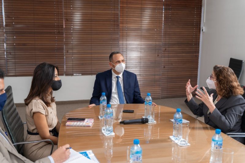 Unicef e Indotel reafirman acuerdos para proteger a menores de la explotación sexual online.