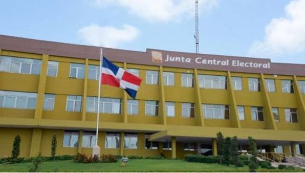 Pleno JCE sostiene su primera sesión; conforman comisiones y trazan líneas de trabajo