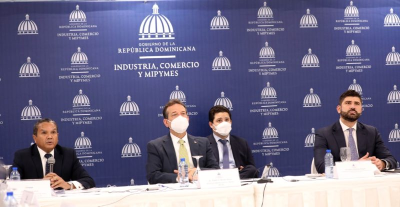 Consejo Nacional de Zonas Francas aprueba la instalación de nueve empresas  en distintos puntos del país que generarán cerca de 1,800 empleos directos