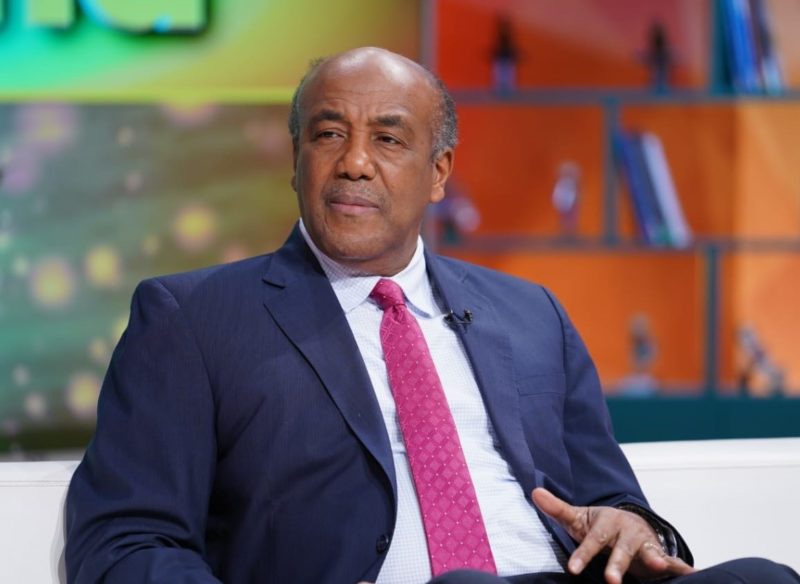 El ministro de Energía y Minas garantizó que el servicio eléctrico no será afectado luego de la salida del sistema de la central energética AES Andrés a partir de mañana para darle mantenimiento.