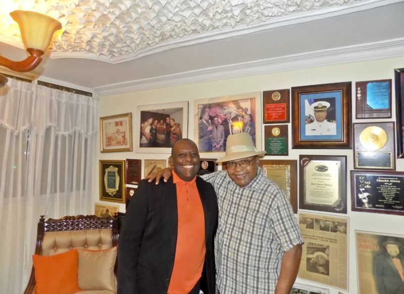 Cheche Abreu, Pochi Familia, La Negra Pola y la suerte de la desgracia