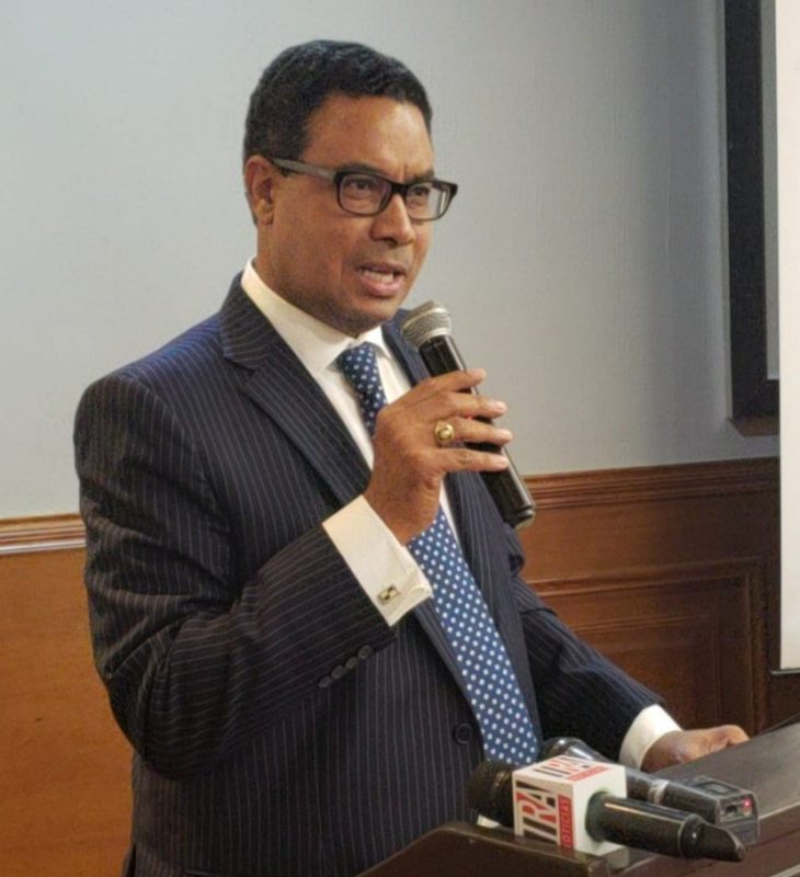 Abogado experto en libertad de expresión apoya ley de publicidad gubernamental propuesta por Abinader