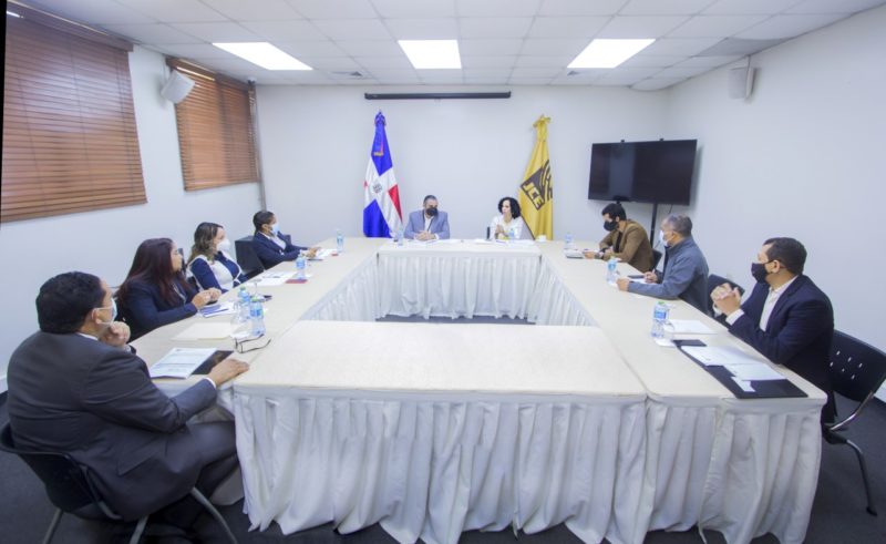 JCE y TSE buscan agilizar procesos en las rectificaciones de actas del Registro Civil