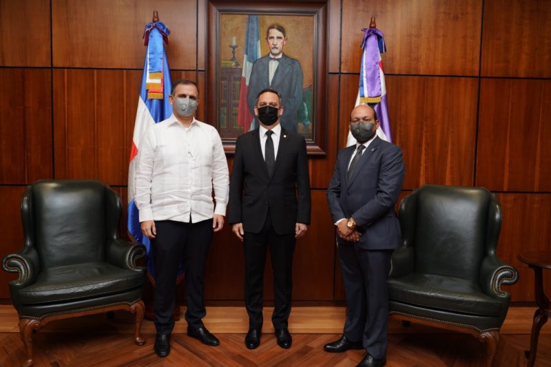 Poder Judicial, Hacienda y DGII buscan eliminar las tasas judiciales mediante derogación de leyes 196-71 y 33-91  