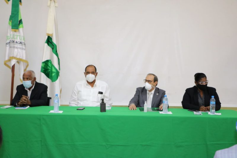 Inicia Segunda Etapa Proyecto de Apoyo a la Industria del Coco en el Caribe