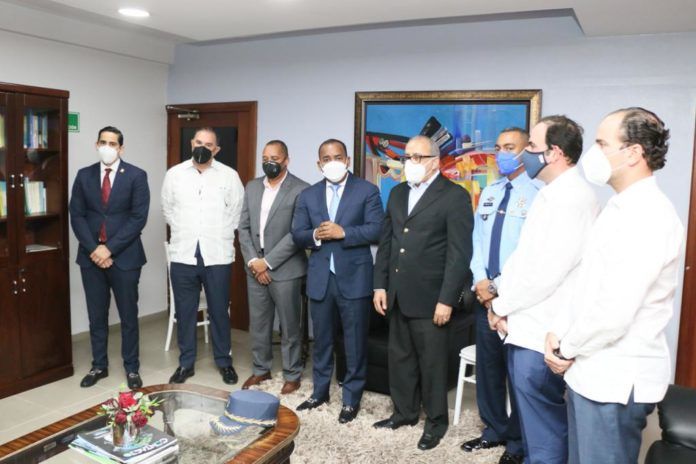 Departamento Aeroportuario, Salud Pública y CESAC coordinan con aeropuertos implementación de protocolos para pruebas de COVID-19