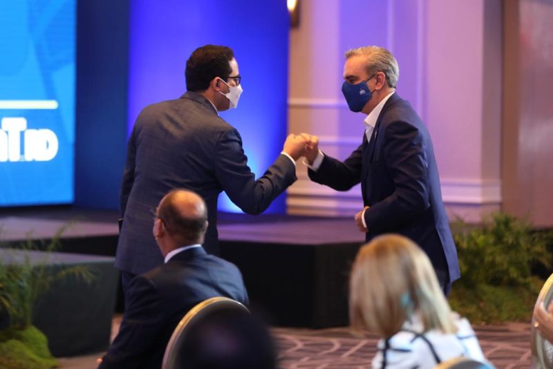 Freund destaca beneficios construcción de parqueos públicos en modalidad de alianza público privada