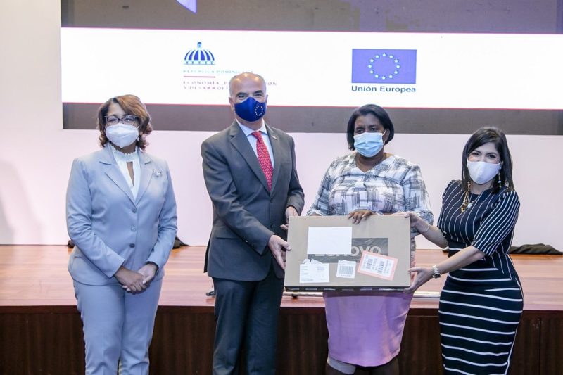 PRODOMINICANA, UNIÓN EUROPEA Y DIGECOM BENEFICIAN A MIPYMES CON EL PROGRAMA CRECE 