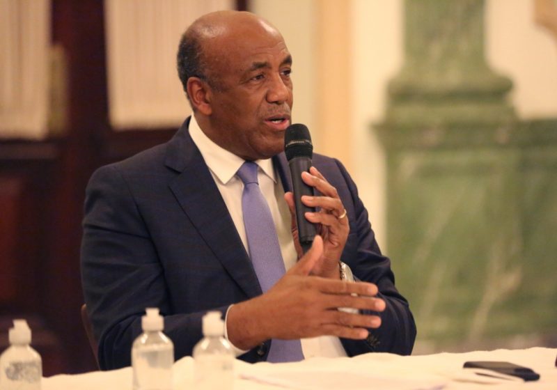 Almonte: Gobierno apoya explotación minera que beneficie comunidades