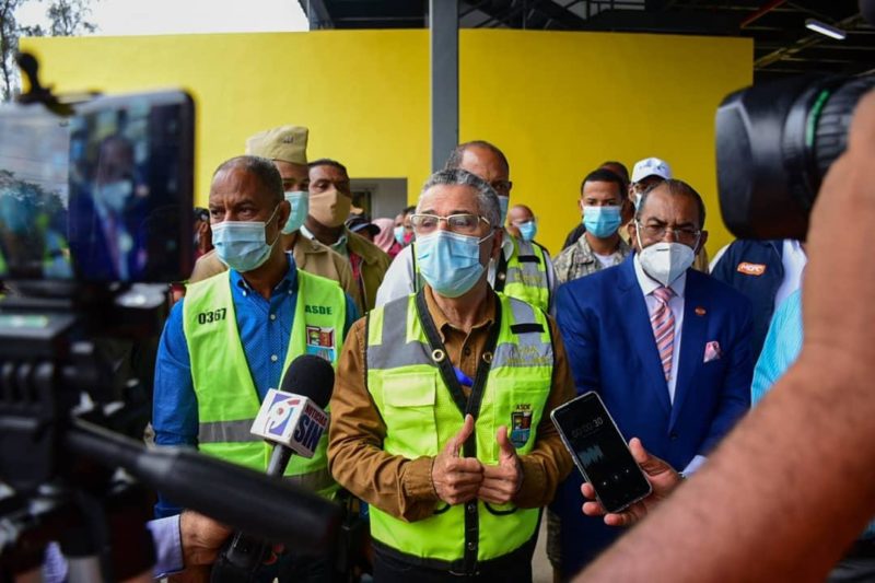 Ayuntamiento SDE y Obras públicas inician operativo acondicionamiento vial en SDE